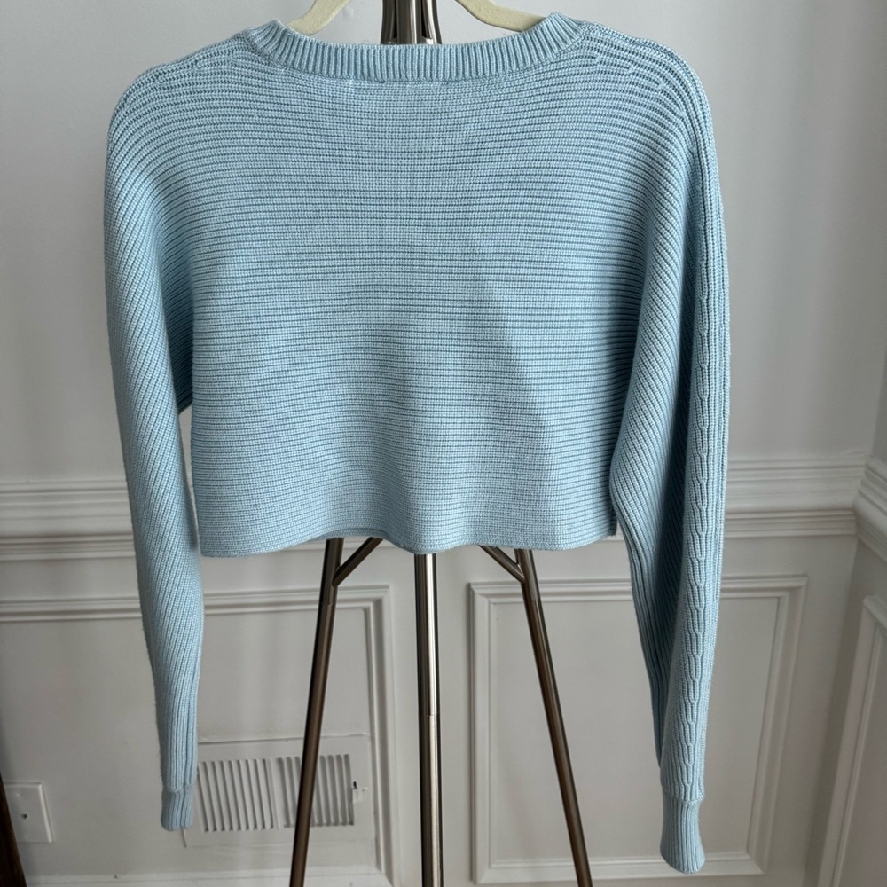 NWT House of Harlow 1960 Light Blue Women's Boho Cropped Sweater Size Small - Picture 3 of 5